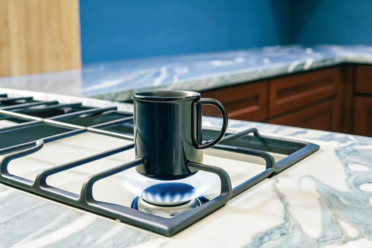 Enamel Mug Quality Testing Quality control tests including heavy metal migration and thermal shock for enamel mug safety (ID#4)