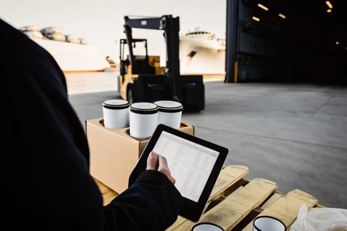 Avoiding Customs Delivery Delays Steps to avoid delivery delays by ensuring accurate paperwork and early ISF filing (ID#5)