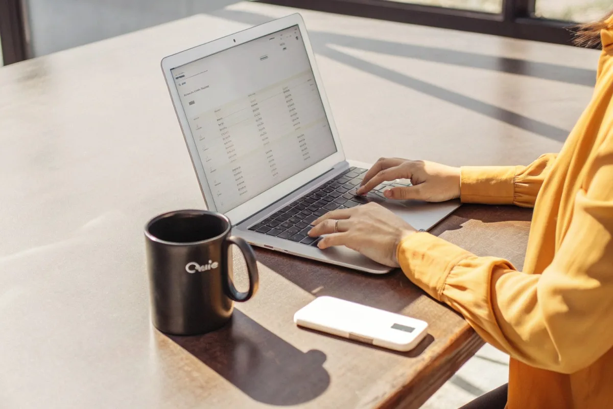 Evaluating supplier response times for sourcing high-quality custom enamel mugs effectively (ID#1)