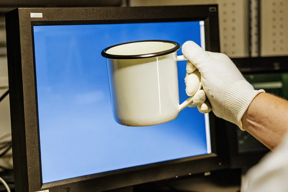 Communication speed during sampling phase reflecting quality control standards for enamel mugs (ID#3)